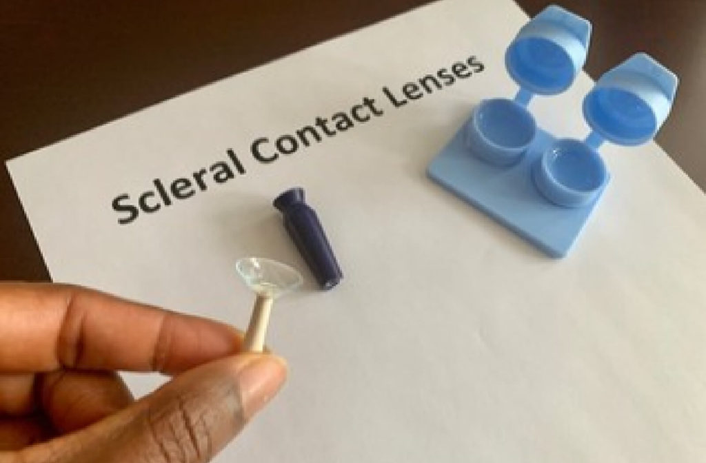 A contact lens case with scleral contacts and a contact lens insertion and removal kit. Scleral contact helps in keeping the eyes hydrated and protects the cornea from irritants.